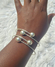 Load image into Gallery viewer, Large Adult Silver Belizean Bangles
